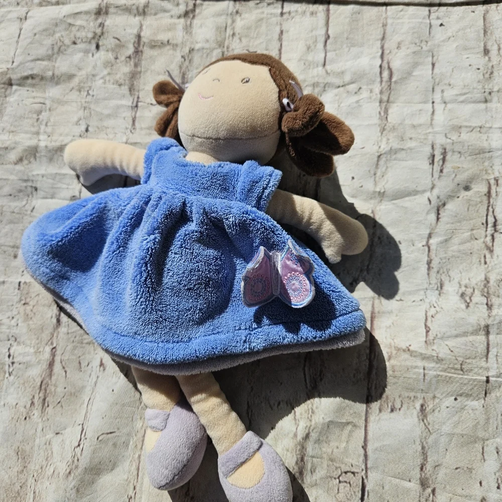 Root & Twig Pari Doll 3.7 Inches‎